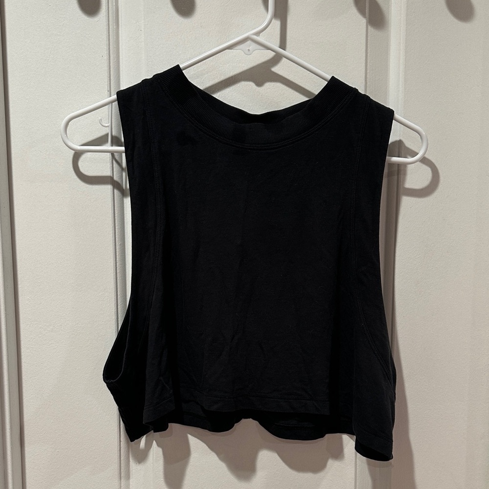 LuluLemon Activewear Cropped Top